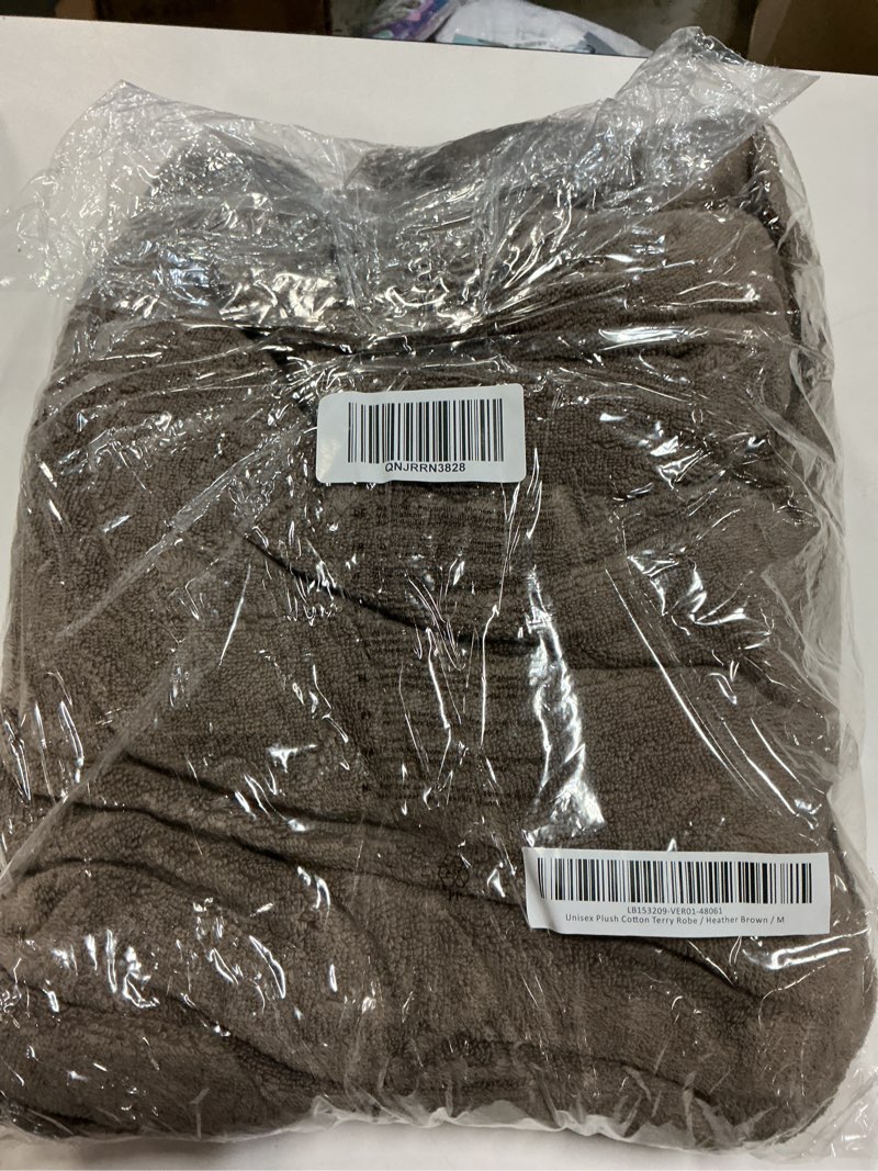 https://lotting-media.assets.bidfta.com/lotting_a70bbe77-165d-4da1-bfe4-7c93f0229f08