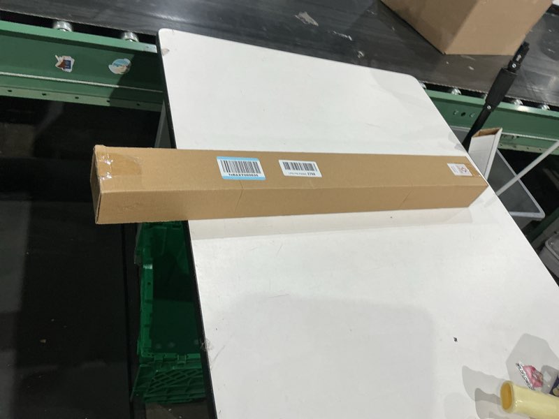https://lotting-media.assets.bidfta.com/lotting_a70d7970-2486-44c1-a3b3-1de2f642cc3b