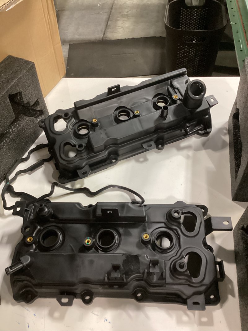 Condition photo showing As Is for mitzone engine valve cover with gaskte and bolts compatible with 2008-2018 nissan 350z infiniti g35 ex35 m35 m35h fx35 q70 q50 vq35hr 3.5l repalce # 13264-jk20a 13264-jk20b