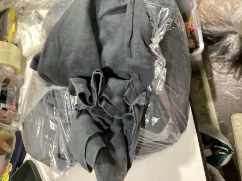 Condition photo showing Good Condition for blue grey sheet set linen quince queen/full