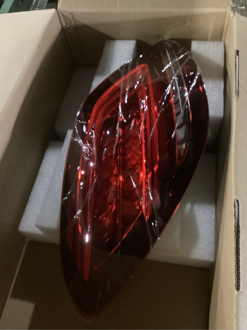 Condition photo showing New/Like New for lh led tail light fit for 2019 2020 2021 mercedes benz c300 c43 amg c63 amg s w205 brake rear lamp with bulbs assembly left driver side 2059064903 mb2800160