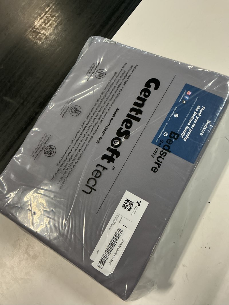 Condition photo showing New/Like New for bedsure king size sheets set, cooling sheets for hot sleepers, rayon derived from bamboo, purewoven, breathable & soft, deep pocket up to 16 inches, hotel luxury silky bedding, dark grey 01 - dark grey king