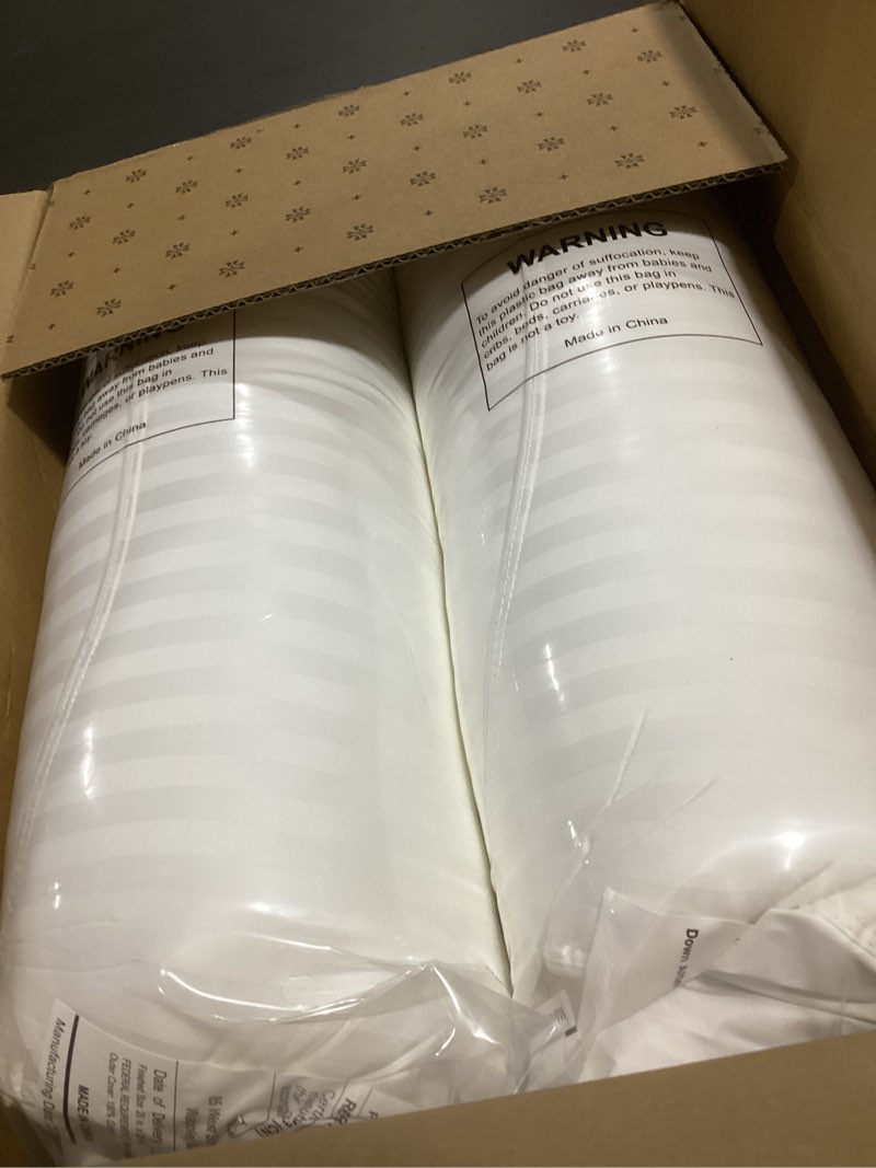 Condition photo showing New/Like New for Beckham Hotel Collection Bed Pillows Standard/Queen Size Set of 2 - Original Soft Down Alternative Pillow for Sleeping - Soft Support for Back, Stomach or Side Sleepers Queen / Standard White