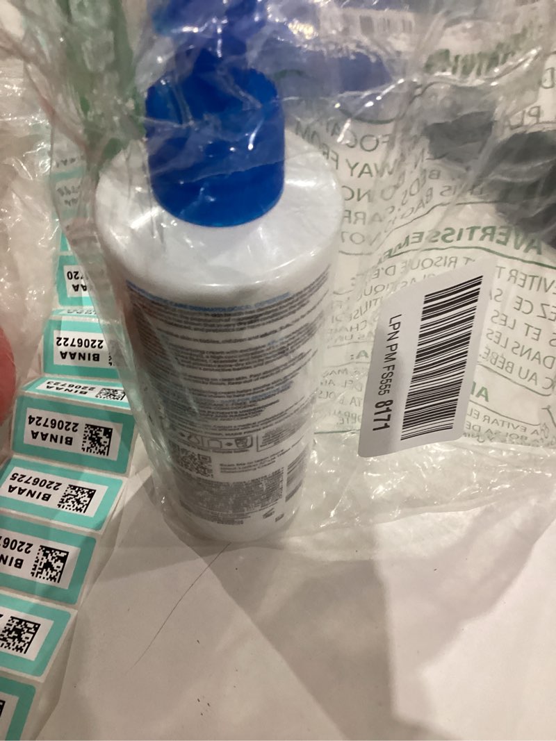 Condition photo showing Good Condition for La Roche-Posay Lipikar AP+ Triple Repair Moisturizing Cream | Face & Body Lotion For Dry Skin | Shea Butter & Niacinamide Moisturizer | Gentle Face & Body Cream For Dry, Rough & Sensitive Skin 13.5 Fl Oz (Pack of 1)