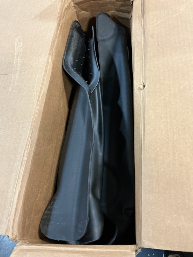 Condition photo showing Good Condition for Husky Liners Weatherbeater Floor Mats | Fits 2012 - 2013 Tundra CrewMax Double/CrewMax Cab | Front & 2nd Row, 3-pc Black - 99591