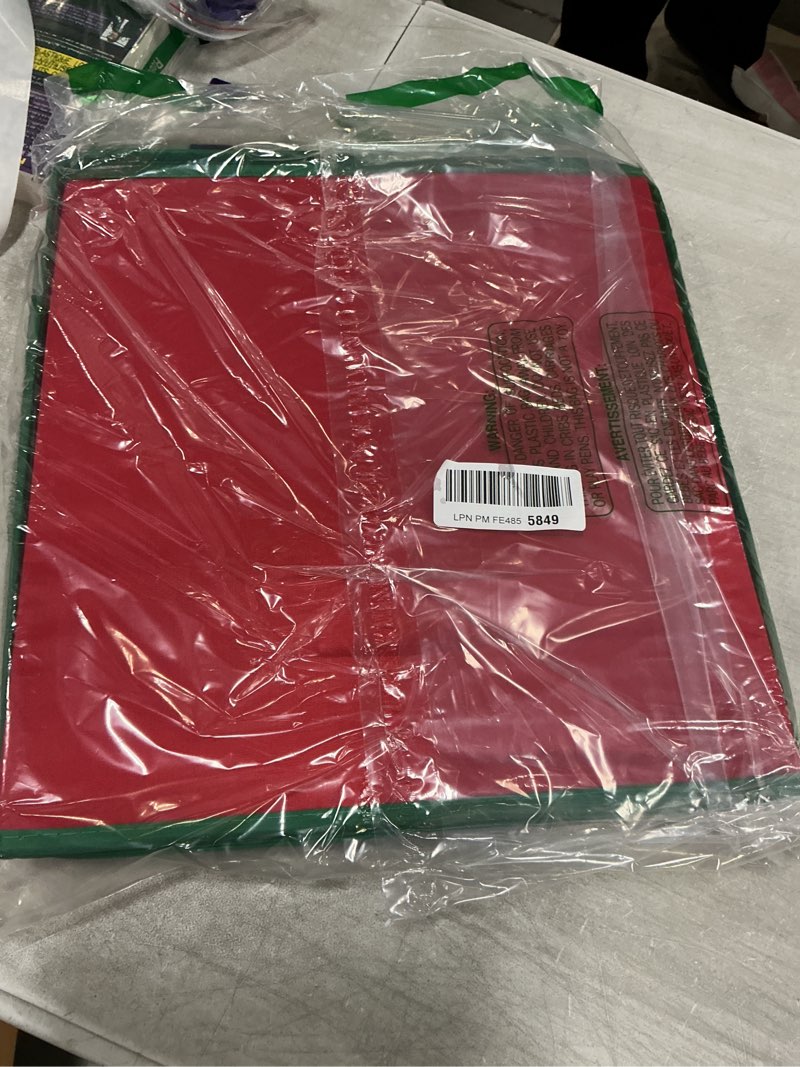 Condition photo showing Good Condition for Holiday Cheer Heavy Duty Artificial Christmas Tree Storage Bag Fits Up to 9ft Tall, Waterproof with Durable Handles & Zipper Xmas Tree Storage Bag (RED) Red Fits a 9FT Tree