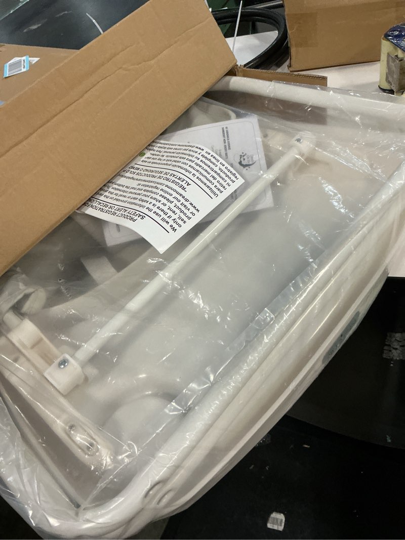 Condition photo showing Good Condition for Dream On Me Snack and Stow Highchair | Adjustable Feeding Chair with Removable Tray, Lightweight, Foldable Design, Easy to Clean, Perfect for Toddlers & Infants Koala Gray