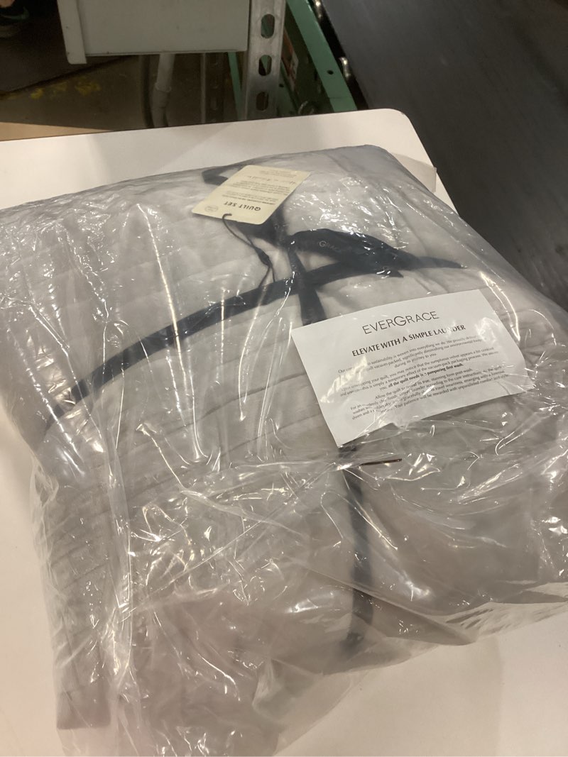 Condition photo showing New/Like New for evergrace velvet quilt set king size, luxurious soft striped channel bedding set, lightweight velvet comforter for all season, oversized bedspread coverlet with 2 matching shams, frost gray king (104" x 92") frost gray