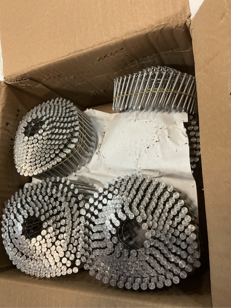 Condition photo showing Good Condition for 3600 count stainless steel coil nails 15-degree collated wire coil nails 1-1/2 inch, 0.09 inch ring shank ` 3600 1-1/2 inch x 0.09 inch