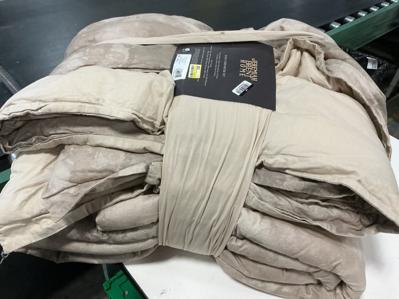 Condition photo showing As Is for jeremiah brent home 3pc king 'walk in the woods' cotton comforter set brown