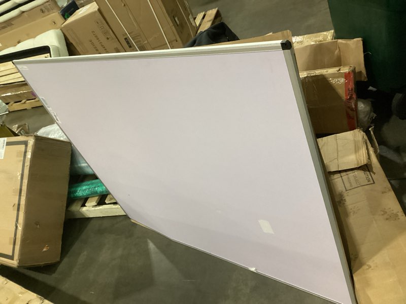 https://lotting-media.assets.bidfta.com/lotting_a7590aaf-a390-4a5b-8ac8-26207b78eaf9