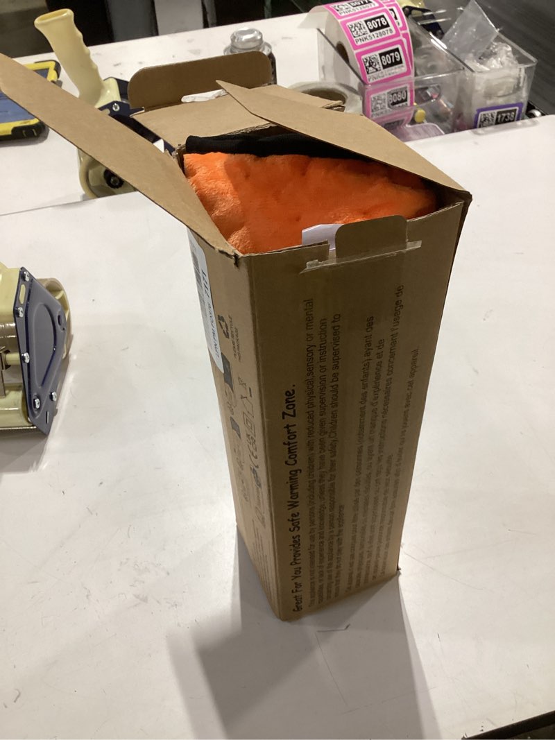 Condition photo showing New/Like New for Deepsoon Heating Pad,Electric Heating Pads for Back,Neck,Abdomen,Moist Heating Pad for Shoulder,Knee,Arms,Legs,Dry/Moist Heat & Auto Shut Off,Christmas Gifts for Men and Women,Orange Black,33x17 Inch Orange Black 33x17 Inch