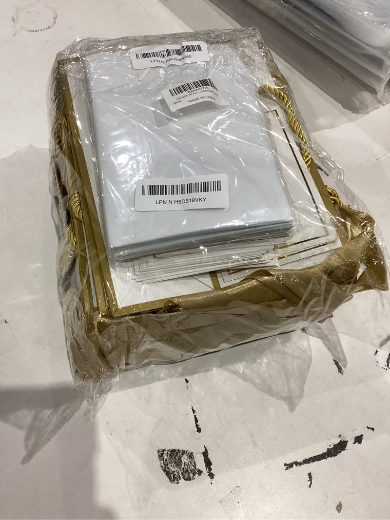 Condition photo showing Good Condition for DOYIDE 30 Pcs Thank You Gift Bags with Tissue Paper, 9x7x3.1in Paper Gift Bags with Handles, Gift Wrap Bags with Bow Ribbon for Wedding Birthday Baby Shower Bridesmaid Party White and Gold 1 Count (Pack of 30)
