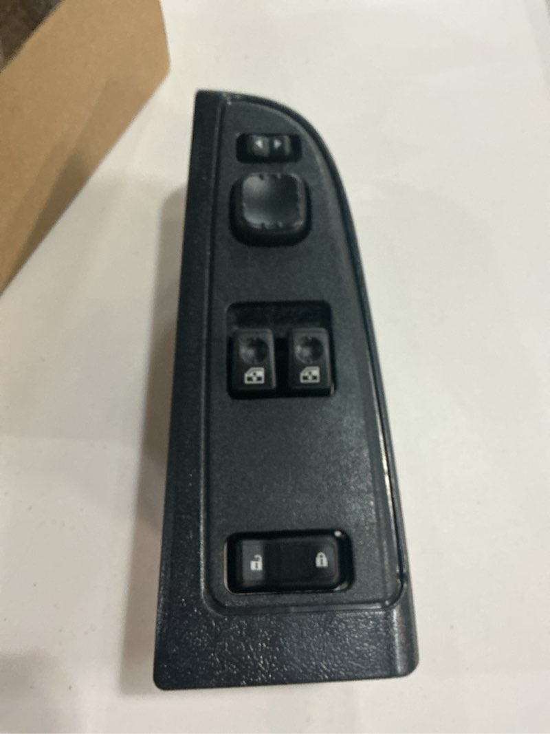 Condition photo showing Good Condition for dicmic front driver side master power window switch and door lock & black bezel assembly compatible with 2003-2007 chevrolet, gmc select model replace# 15883318, 920-023, dws-226