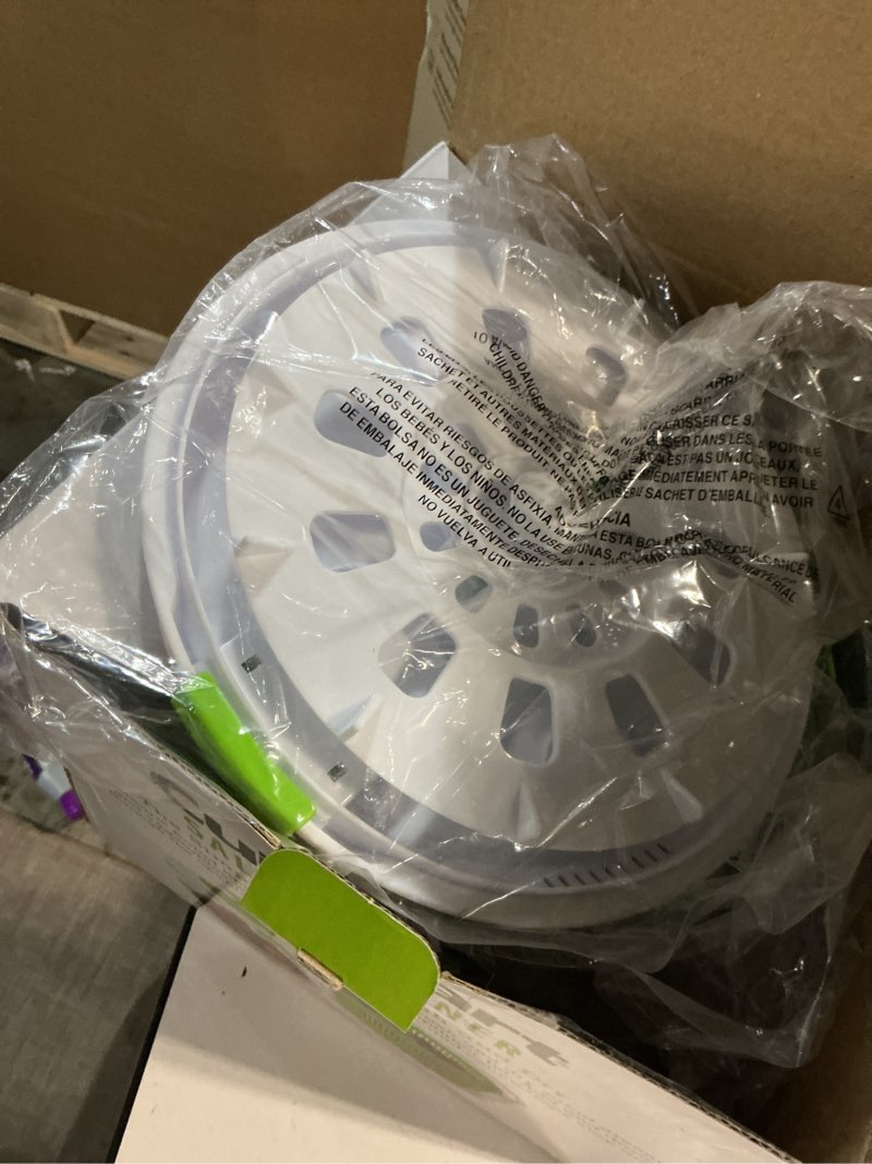 Condition photo showing Good Condition for Cuisinart Salad Spinner- Wash, Spin & Dry Salad Greens, Fruits & Vegetables, 3qt, CTG-00-SSAS 3 Qt