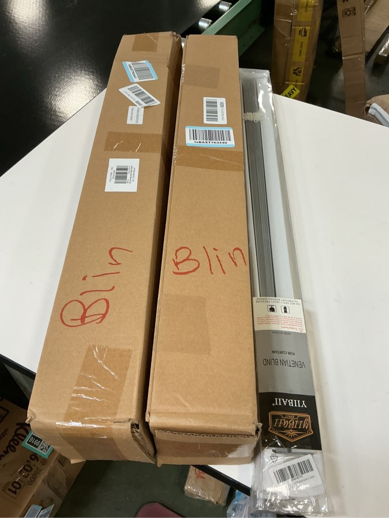 https://lotting-media.assets.bidfta.com/lotting_a77d70cf-e1f3-44a8-a0be-845da7900dca