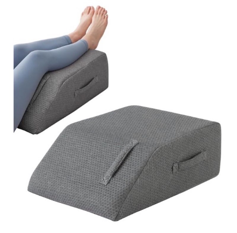 MEGCXIT Leg Pillow Elevation Blood Circulation, Leg Wedge for Elevation for Swelling, Leg Elevating Pillow for After Surgery, Memory Foam Foot Knee Pillow for Back Sleeping 24×22×8 Inch Dark Grey