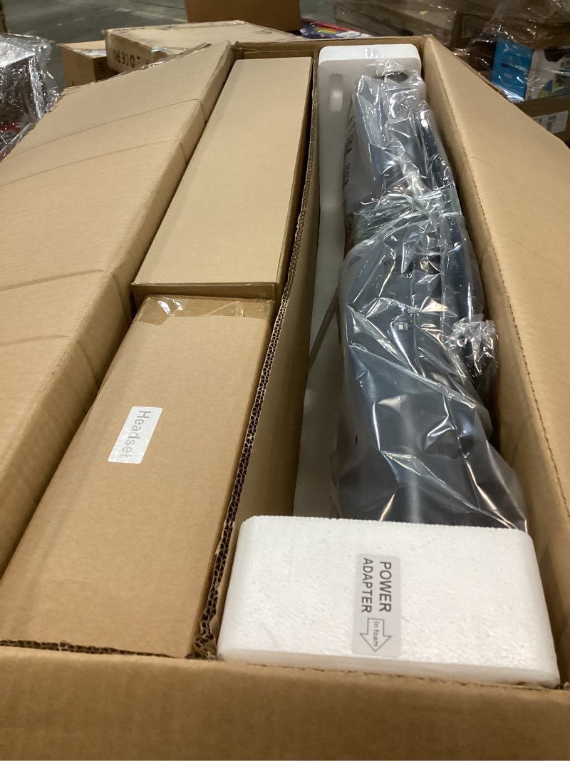 Condition photo showing Good Condition for 61 Key Keyboard Piano, Portable Electric Piano Keyboard w/LCD Screen, Built-In Speakers, Headphones, Stand, Stool, Music Rest, Microphone, 300 Timbres, 300 Rhythms JIKADA-61 Key Keyboard Kit