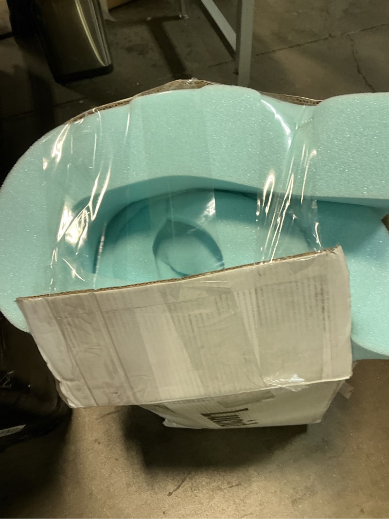 Condition photo showing Good Condition for lucid 4" gel memory foam mattress topper