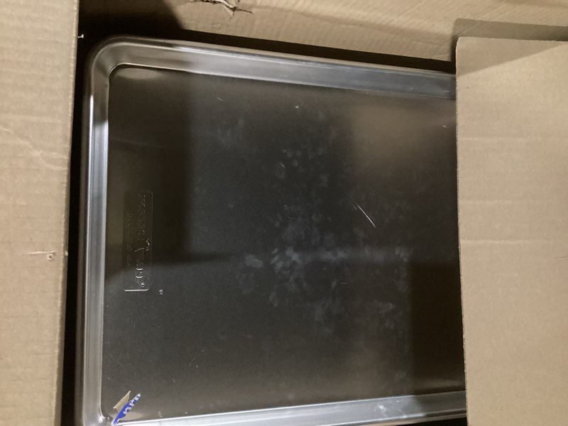 Condition photo showing Good Condition for SIMILAR TO STOCK PHOTO.. Fat Daddio's Natural Aluminum Half Sheet Pan, 2-Pack