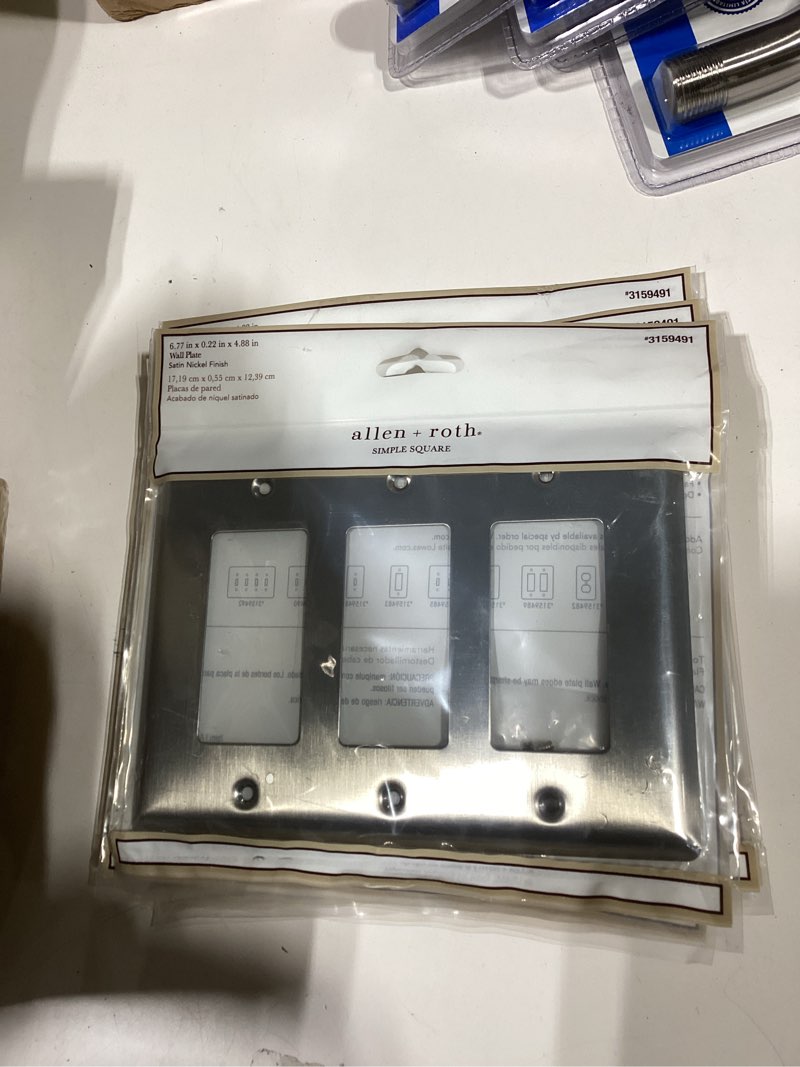 https://lotting-media.assets.bidfta.com/lotting_a791c6bd-cde0-4261-a87e-15b496c71779