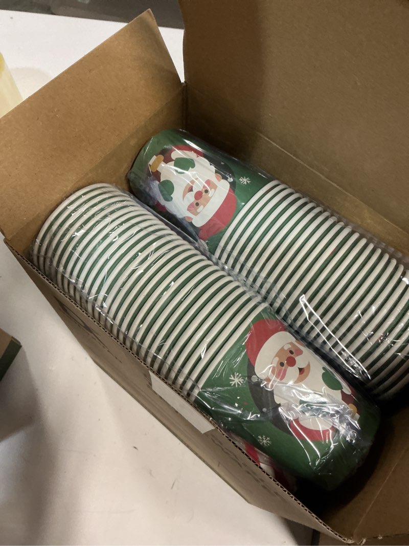 Condition photo showing New/Like New for 400 Pcs Christmas Party Supplies, Xmas Tableware Set?Disposable Christmas Paper Plates Straw Napkins Red Knives Forks Spoons, For Home,Dinner,Picnic,Holiday,Parties.