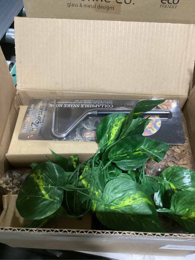 REPTILE AQUARIUM STUFF