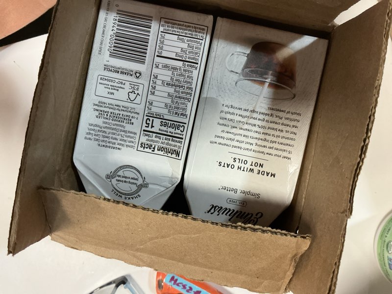 Condition photo showing New/Like New for  BB04/30/2026(( 6 pack ))Elmhurst, Creamer Oat Chai Spice, 16 Fl Oz