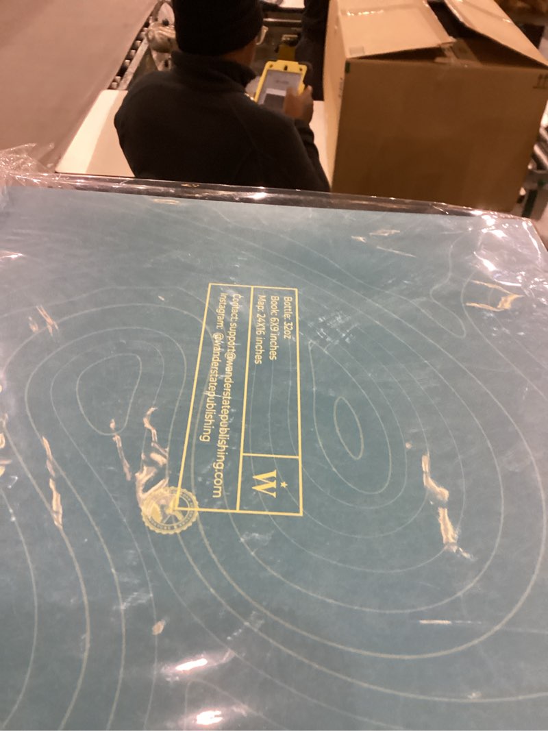 WANDERSTATE National Parks Water Bottle with 63 Waterproof Stickers - Gift-Ready Packaging + 2 Lids 