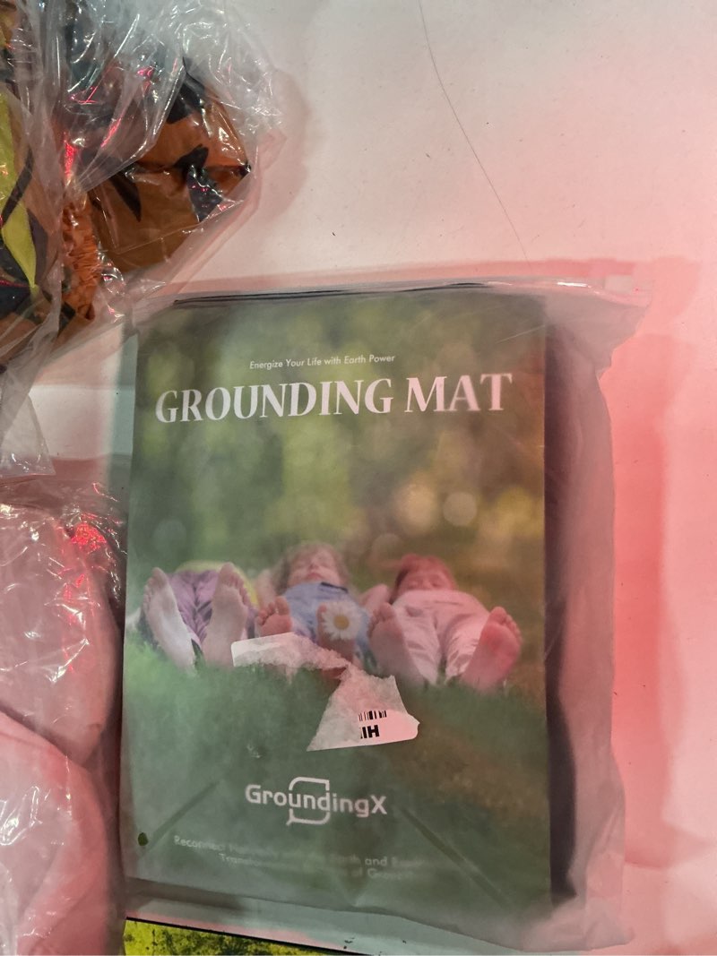 Condition photo showing New/Like New for grounding mat for bed, grounding mat for sleeping, tear-resistant pu leather grounding pad with cord, mattress size grounding mat queen (27"x60", charcoal)