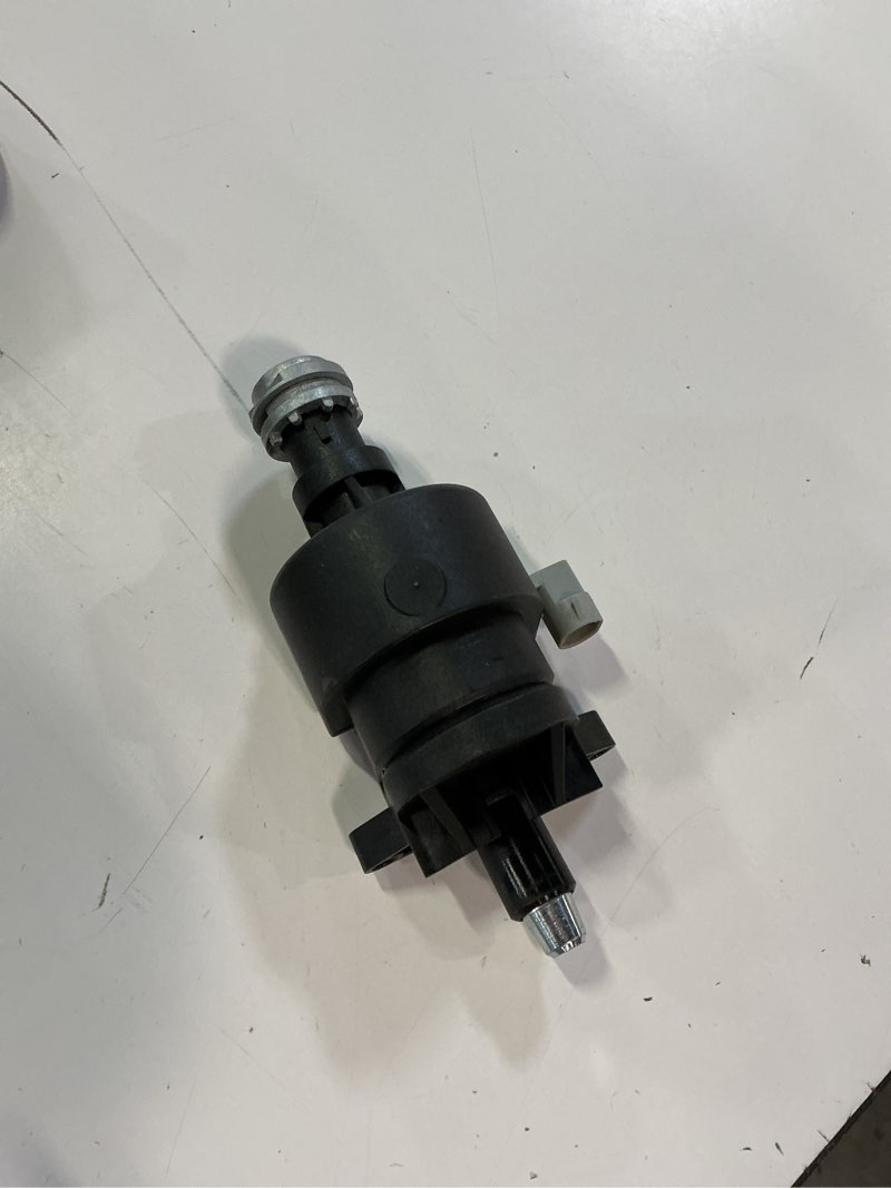 Condition photo showing As Is for upgrade 71400012b ignition switch lock housing assembly fit for 14-24 harley davidson electra road street tri glide touring ultra limited 2014-2024 fork lock replace#11753 71400012b-003 2014-2024 [71400012b]