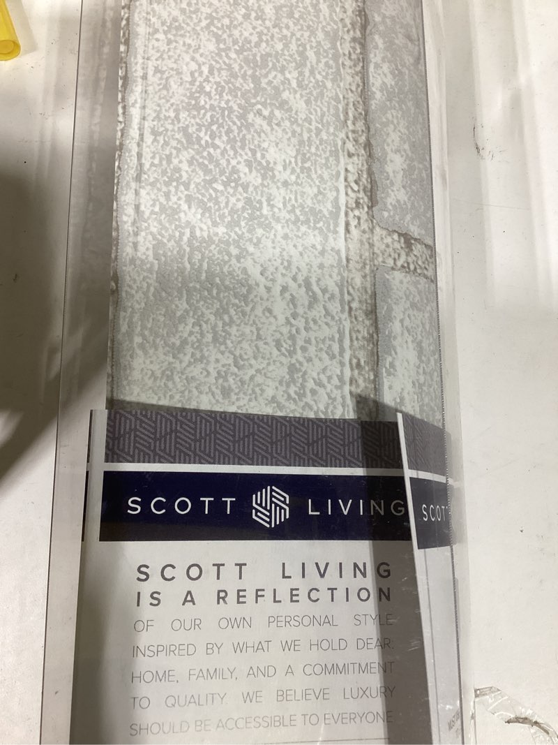 Condition photo showing Good Condition for  Scott Living 30.75-sq ft White Vinyl Textured Brick 3D Self-adhesive Peel and Stick Wallpaper