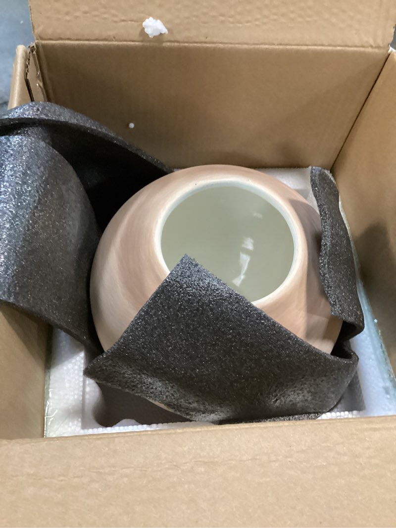 Condition photo showing Good Condition for Large Ceramic Rustic Farmhouse Vase, Pottery Decorative Flower Vases for Home Decor, Terra Cotta Vase for Table, Living Room, Bathroom, Shelf, Mantel Decoration, Housewarming Gift, 7.8 Inch Pink