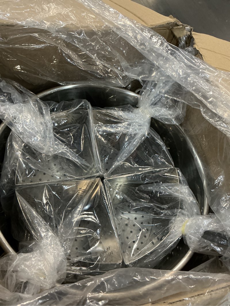 Condition photo showing As Is for Yiyiring 5 Pcs Pasta Pot with Strainer Baskets, 21 Qt 8.7 in High Stainless Steel Pot, 4 Pcs 5 Qt In