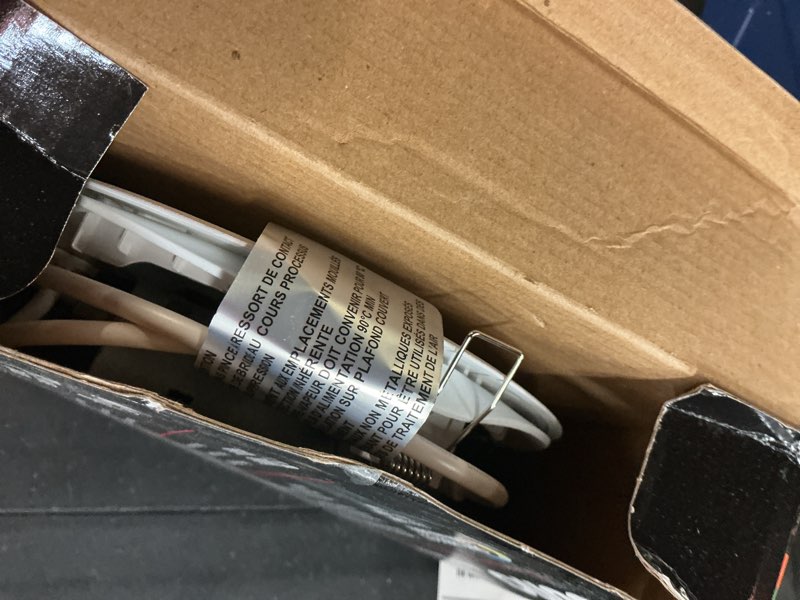 Condition photo showing As Is for Juno Contractor Select WF6 SWW5 6 in