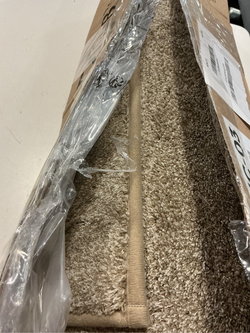 Condition photo showing Good Condition for purrugs dirt trapping door mat 24" x 84", non-slip machine washable entryway rug, dog doormat, indoor front door mat, super absorbent entry rug for muddy shoes & paws, taupe taupe 24" x 84"