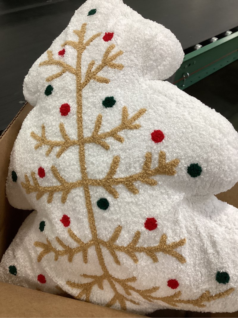 Condition photo showing Good Condition for ( white color ) Lanpn 2 Pcs LED Christmas Tree Throw Pillows, Light Up Xmas Pillow Decor for Indoor Home Sofa Couch Chair Living Room Bedroom Christmas Decorations 