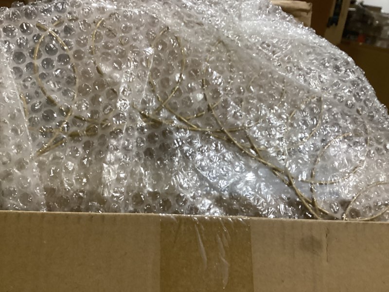 Condition photo showing Good Condition for Red Co. Old Gold Metal Wreath - Wall Mount Christmas Card Holder - 17" Dia