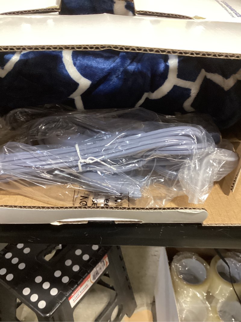 Condition photo showing Good Condition for Sealy Wearable Heated Throw Blanket, Flannel & Sherpa Electric Throw Shawl Poncho with Hoodie & Pocket, 6 Heating Levels & 2-10 Hours Auto Shut Off, Machine Washable, 50x60 Inch, Beige