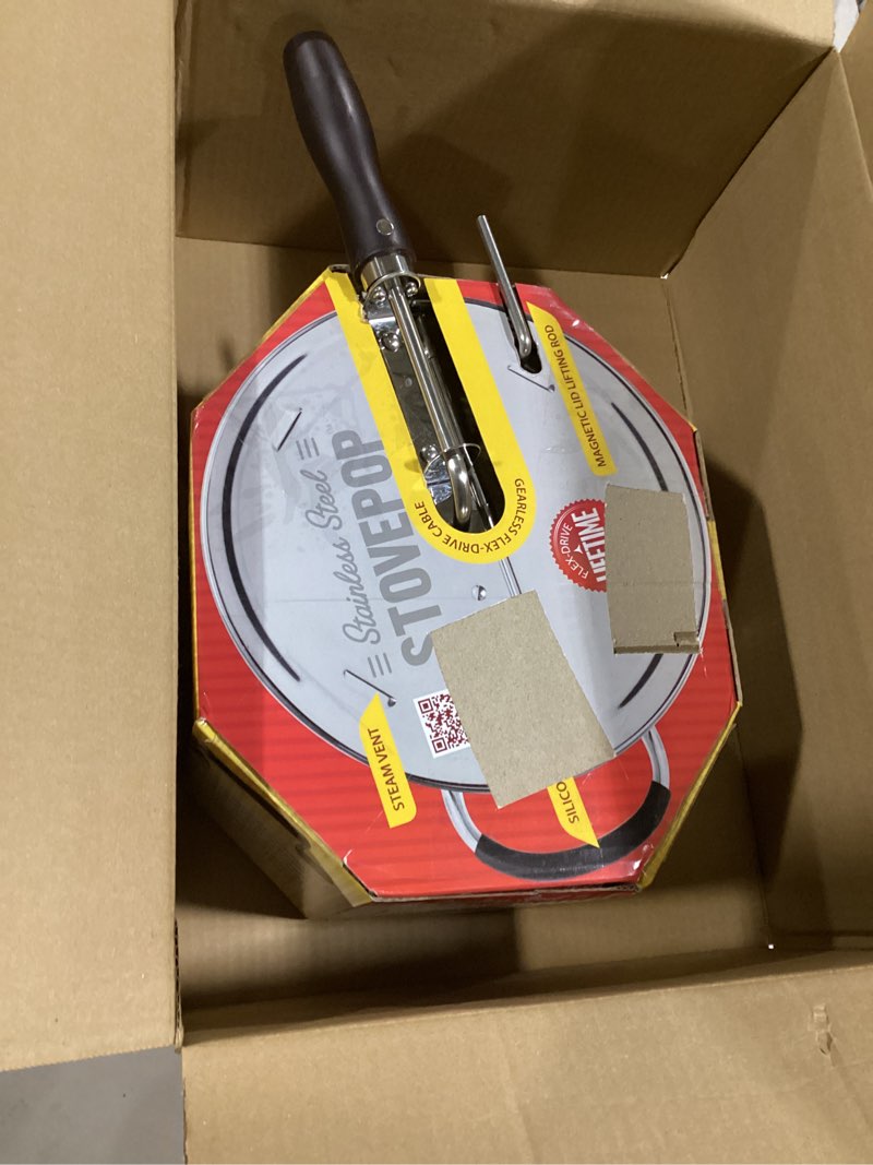 Condition photo showing Good Condition for StovePop Stainless Steel Popcorn Popper - Gearless Hand Crank, Magnetic Lid, 6 Qt - Induction Range Compatible