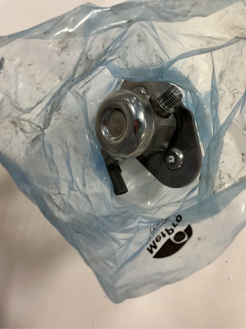 Condition photo showing As Is for High Pressure Fuel Pump Compatible with 2012-2019 BMW 550i/650i/750i/Alpina B6 xDrive Gran Coupe/M6 Gran Coupe/X6/X7/X5/M5 4.4L 13518604232 13517599865