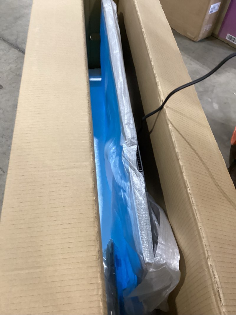 Condition photo showing Good Condition for samsung 43” smart monitor m7 (m70f) 4k uhd display, samsung vision ai, smart tv apps, gaming hub, usb-c, hdmi and usb-a, black, ls43fm702unxza, 2025 black 43-inch monitor only