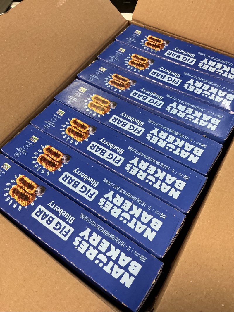 Condition photo showing New/Like New for (best by 06 / 29 / 26 ) nature’s bakery whole wheat fig bars, blueberry, real fruit, vegan, non-gmo, snack bar, 7 boxes with 12 twin packs (84 twin packs) blueberry 12 count (pack of 7)