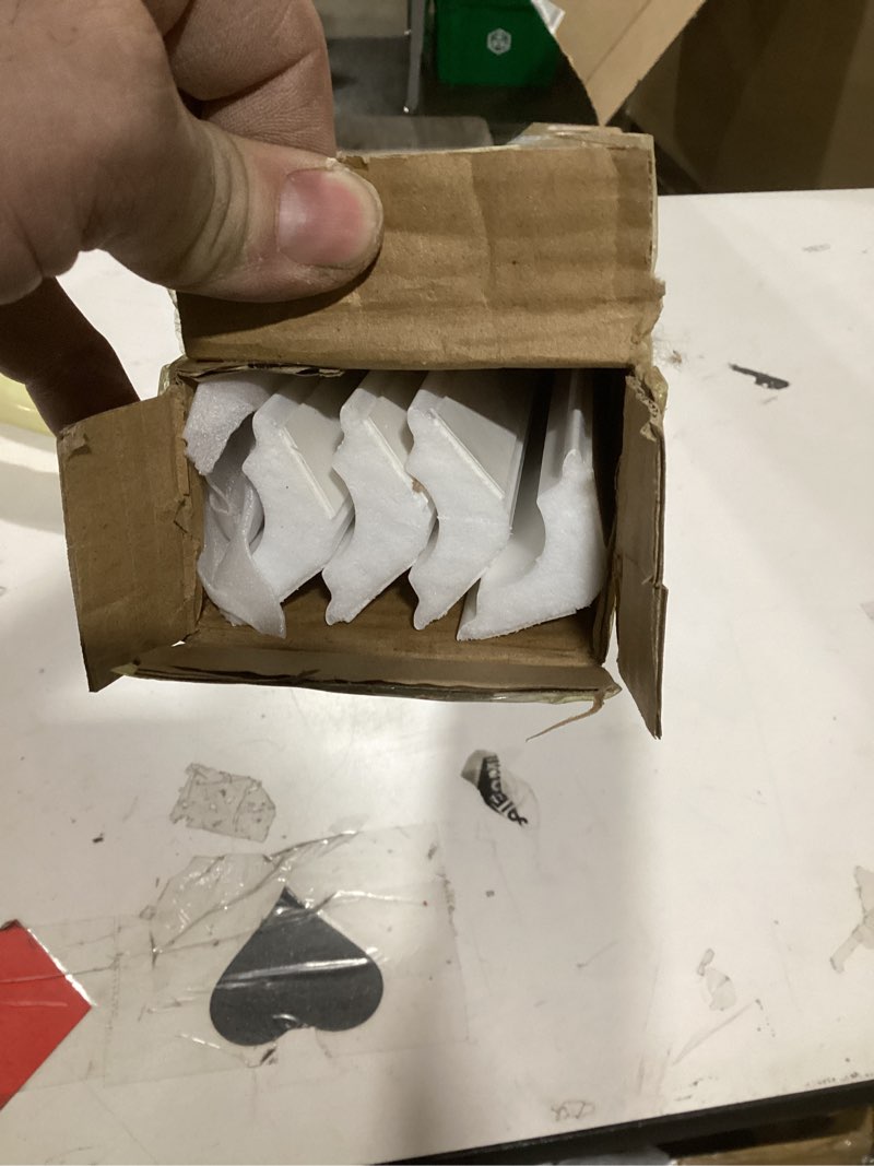 Condition photo showing Good Condition for 5 Pcs Peel and Stick Ceiling Crown Molding Trim Total 16.4 ft Length 2" Wide Self-Adhesive Crown Molding Polystyrene Foam Ceiling Trim for DIY Wall Home Hotel Indoor Corner Craft Decor