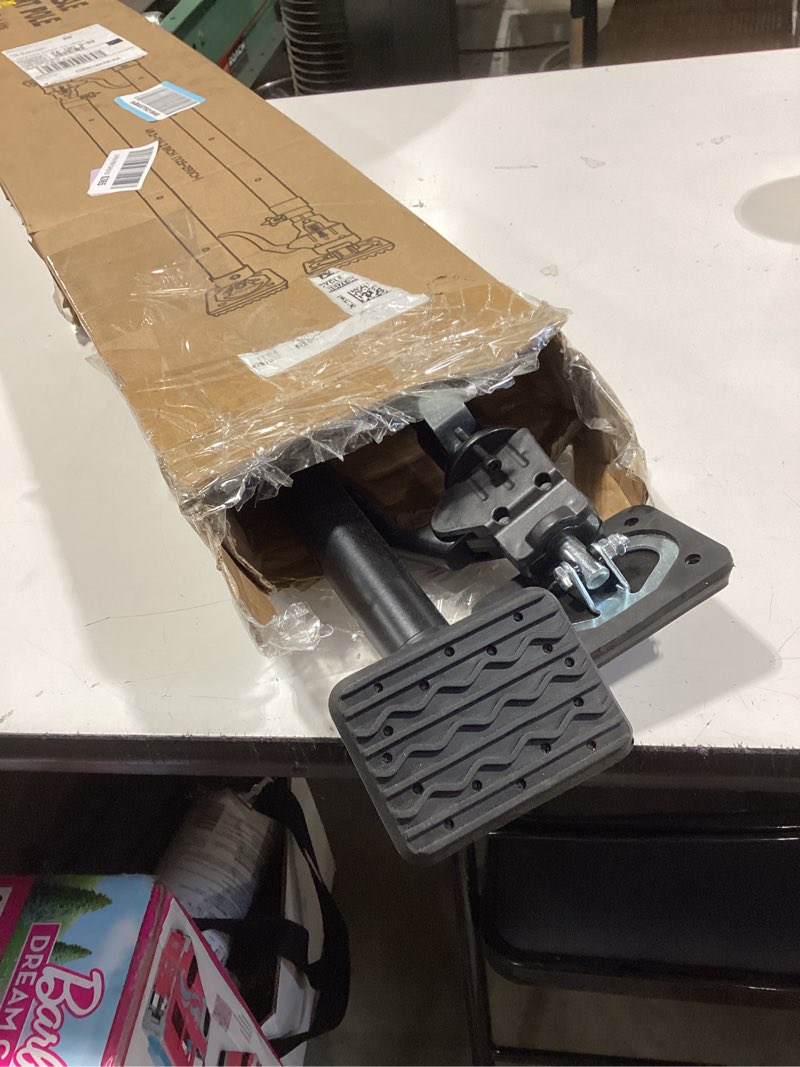 Condition photo showing Good Condition for third hand support pole heavy duty, cabinet jacks for installing cabinets with 200 lbs capacity and expand from 15-4/5 to 23-3/5 in, 1-pc short 1pc?15.75 ~ 23.6 inches?