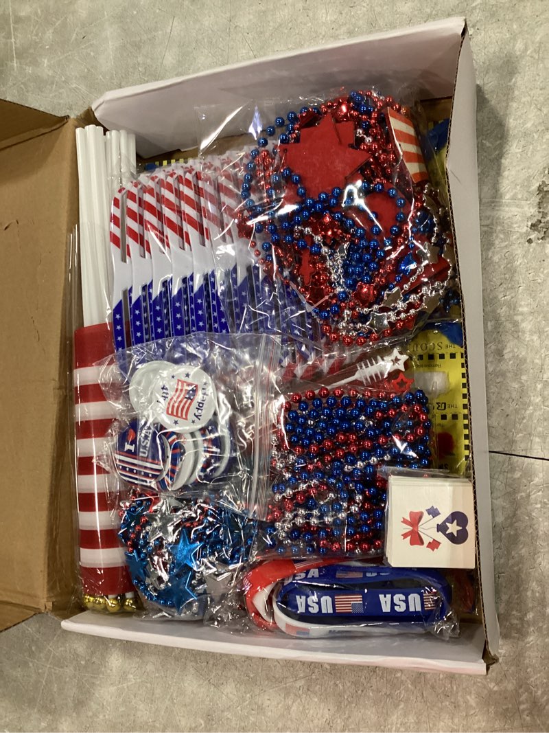 Condition photo showing Good Condition for mgparty 150 pcs 4th of july patriotic accessories for kids