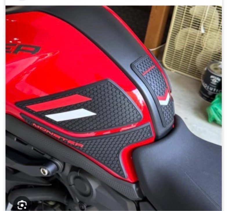 Motorcycle Tank Traction Pad Anti Slip Sticker Gas Knee Grip Protector For DUCATI MONSTER 937 monste