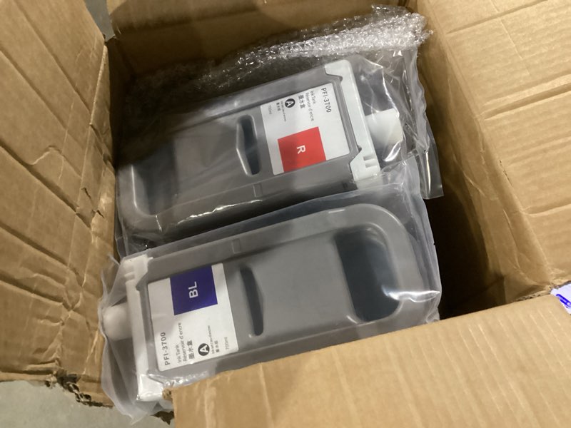 Condition photo showing New/Like New for pfi-3700 ink tank 700ml replacement for canon pfi-3700 pfi3700 ink cartridge for imageprograf pro-4600 pro-6600 pro-2600 gp-4600s gp-6600s printer (pbk/c/y/m/co/pc/pm/r/bl/gy/pgy 11 color pack)