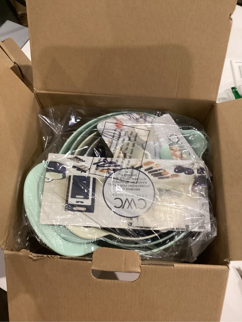 Condition photo showing New/Like New for COOK WITH COLOR Nesting Plastic Mixing Bowl Set with Pour Spouts and Handles, Ombre Mint, 4 Piece Non-Slip Ombre Mint 4 Piece Non-Slip