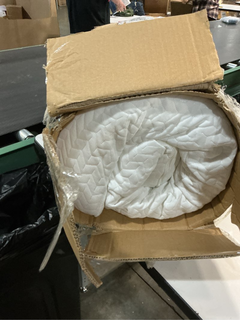 Condition photo showing As Is for Dream On Me Baby Zzz 5” Full-Size Crib & Toddler Bed Mattress in a Box – GREENGUARD Gold & JPMA Certified, Breathable, Water-Resistant, Machine Washable Cover, Fits Full Size Baby Cribs & Toddler Beds Baby Zzz Mattress